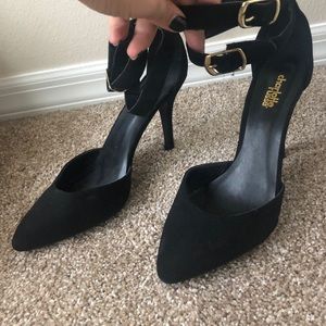 Charlotte Russe Black Faux Suede high heal.
